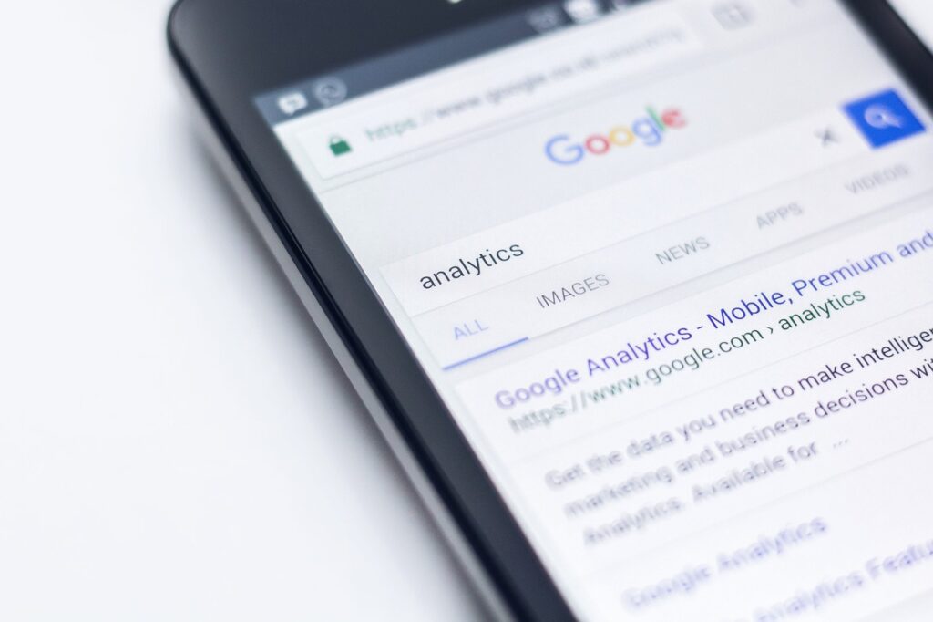 Google Ads para médicos X SEO: Marketing médico em Londrina.